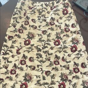 Eddie Bauer Midi Length A-Line Corduroy Skirt. Beautiful Floral Print. Like new!